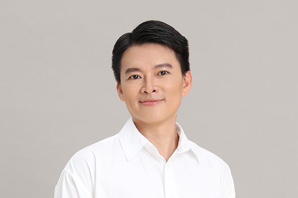 TRONG NGUYEN